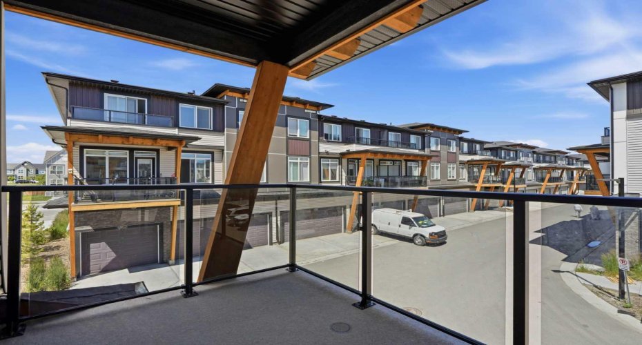 10060 46 Street, Calgary, Alberta T3J 2H8, 3 Bedroom Bedrooms, 0 ,3 BathroomBathrooms,Residential,For Sale,46,0,A2323214