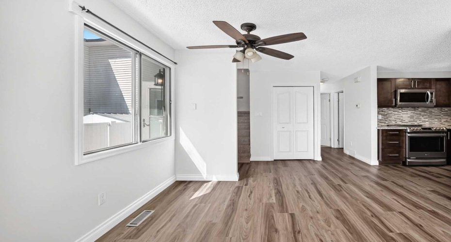 91 Cedarwood Hill, Calgary, Alberta t2w3h4, 3 Bedroom Bedrooms, 0 ,2 BathroomBathrooms,Residential,For Sale,Cedarwood,0,A2323249