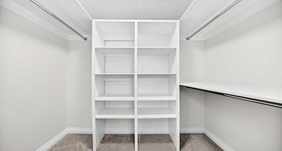 91 Cedarwood Hill, Calgary, Alberta t2w3h4, 3 Bedroom Bedrooms, 0 ,2 BathroomBathrooms,Residential,For Sale,Cedarwood,0,A2323249