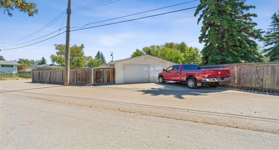 9403 Abbott Place, Calgary, Alberta t2j0z7, 2 Bedroom Bedrooms, 0 ,2 BathroomBathrooms,Residential,For Sale,Abbott,0,A2324085