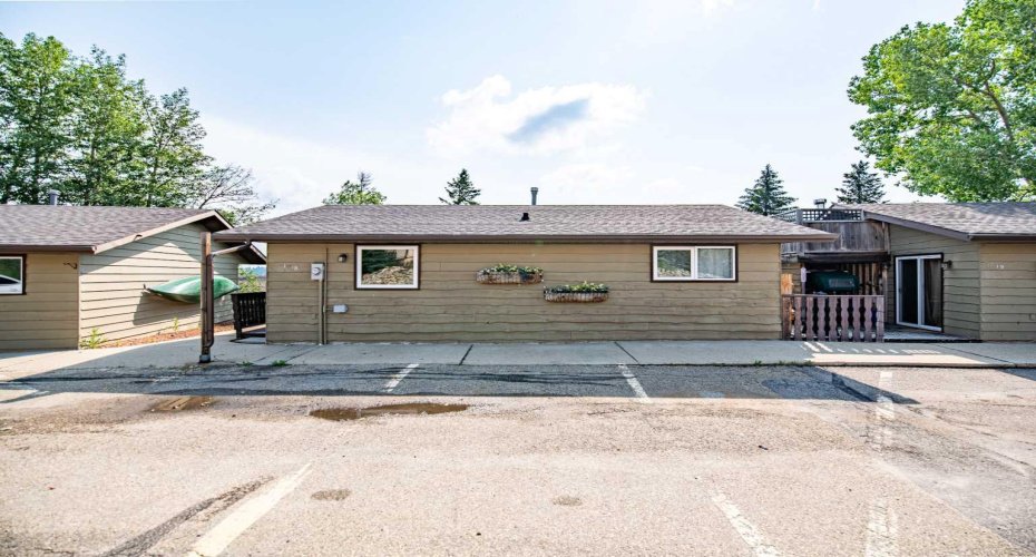 25054 South Pine Lake Road, Rural Red Deer County, Alberta T0M 1R0, 2 Bedroom Bedrooms, 0 ,1 BathroomBathrooms,Residential,For Sale,South Pine Lake,0,A2324301