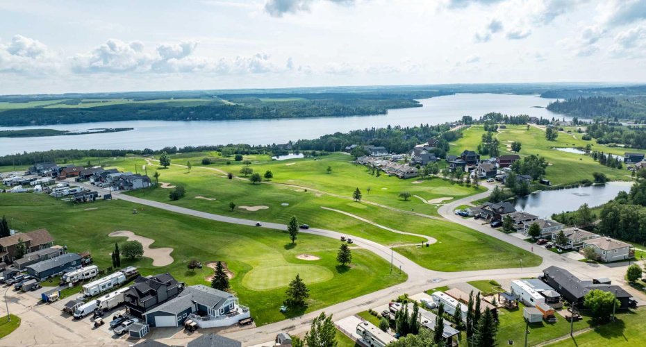 25054 South Pine Lake Road, Rural Red Deer County, Alberta T0M 1R0, 2 Bedroom Bedrooms, 0 ,1 BathroomBathrooms,Residential,For Sale,South Pine Lake,0,A2324301