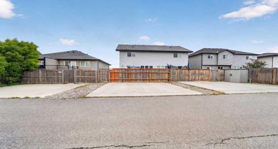 285 Coalbanks Boulevard, Lethbridge, Alberta T1J 4V4, 4 Bedroom Bedrooms, 0 ,4 BathroomBathrooms,Residential,For Sale,Coalbanks,0,A2324345