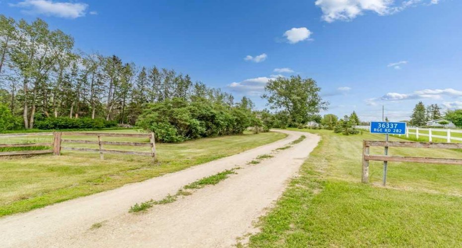 36337 Range Road 282, Rural Red Deer County, Alberta T4G 0G7, 3 Bedroom Bedrooms, 0 ,2 BathroomBathrooms,Residential,For Sale,Range Road 282,0,A2324613