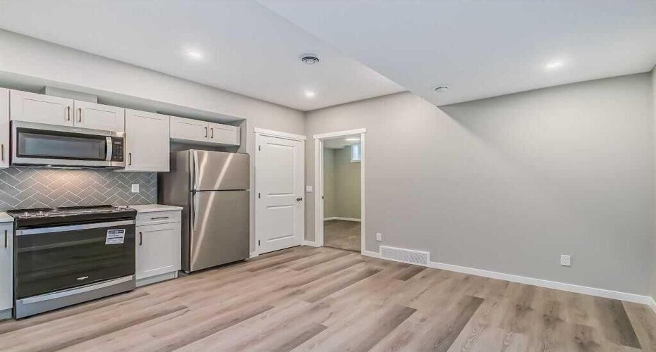 1040 Mahogany Boulevard, Calgary, Alberta T3M 3N3, 5 Bedroom Bedrooms, 0 ,5 BathroomBathrooms,Residential,For Sale,Mahogany,0,A2325153