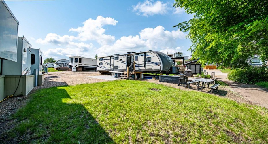 25054 South Pine Lake Road, Rural Red Deer County, Alberta T0C 0J0, 0 , 0 ,0,Land,For Sale,South Pine Lake,0,A2325239