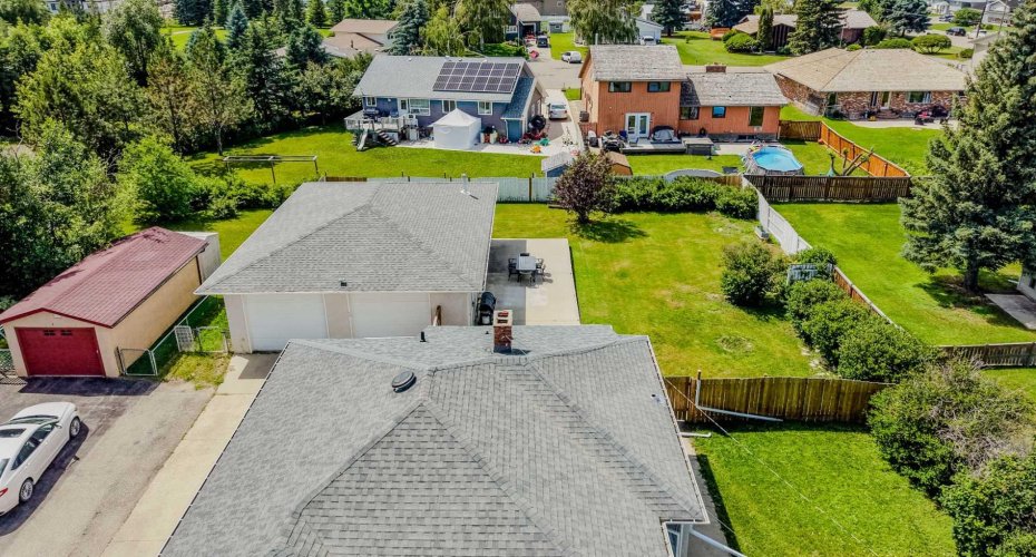 234 S 100 W, Raymond, Alberta T0K 2S0, 4 Bedroom Bedrooms, 0 ,2 BathroomBathrooms,Residential,For Sale,100 W,0,A2325459