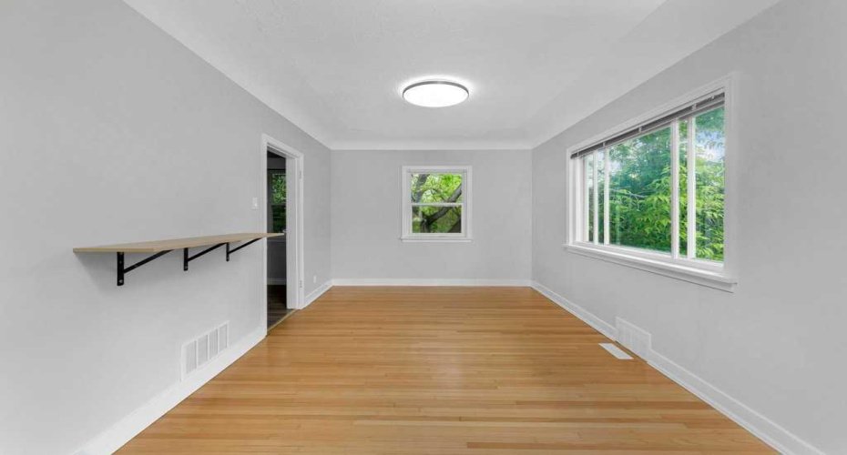 2216 19 Street, Calgary, Alberta T2T 4W9, 4 Bedroom Bedrooms, 0 ,2 BathroomBathrooms,Residential,For Sale,19,0,A2325518