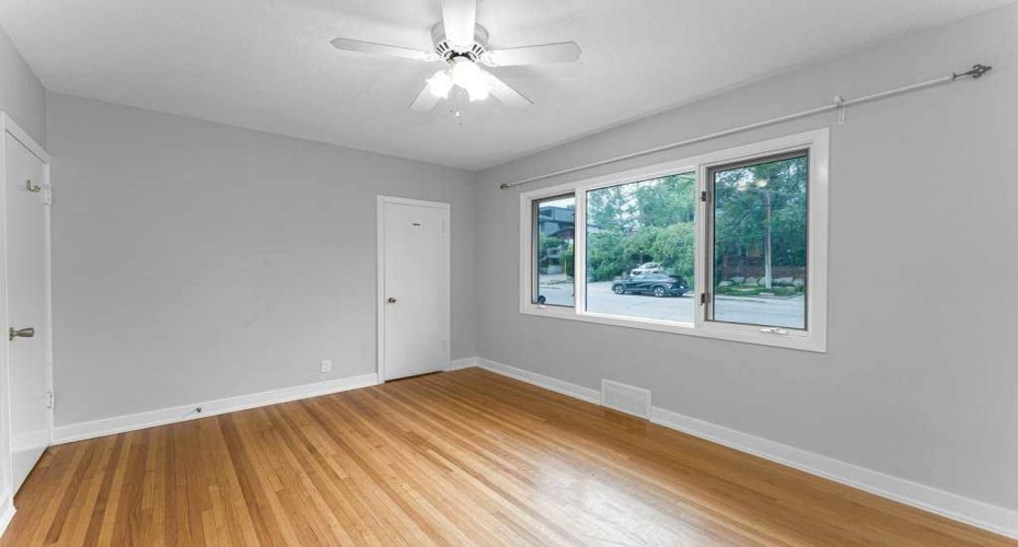 2216 19 Street, Calgary, Alberta T2T 4W9, 4 Bedroom Bedrooms, 0 ,2 BathroomBathrooms,Residential,For Sale,19,0,A2325518