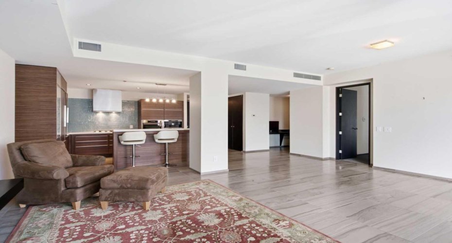108 9 Avenue, Calgary, Alberta T2P 0S9, 1 Bedroom Bedrooms, 0 ,2 BathroomBathrooms,Residential,For Sale,9,0,A2325580