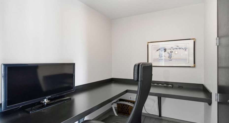 108 9 Avenue, Calgary, Alberta T2P 0S9, 1 Bedroom Bedrooms, 0 ,2 BathroomBathrooms,Residential,For Sale,9,0,A2325580