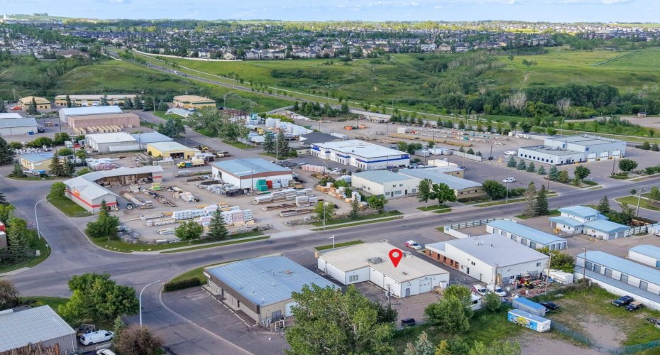 206 Stockton Avenue, Okotoks, Alberta T1S 1B1, ,Commercial,For Sale,Stockton,A2325647