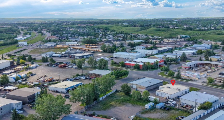 206 Stockton Avenue, Okotoks, Alberta T1S 1B1, ,Commercial,For Sale,Stockton,A2325647