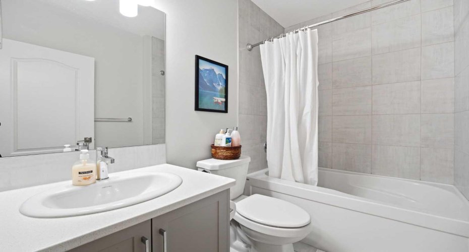 34 Aquila Way, Calgary, Alberta T3R 1Z6, 6 Bedroom Bedrooms, 0 ,4 BathroomBathrooms,Residential,For Sale,Aquila,0,A2325921