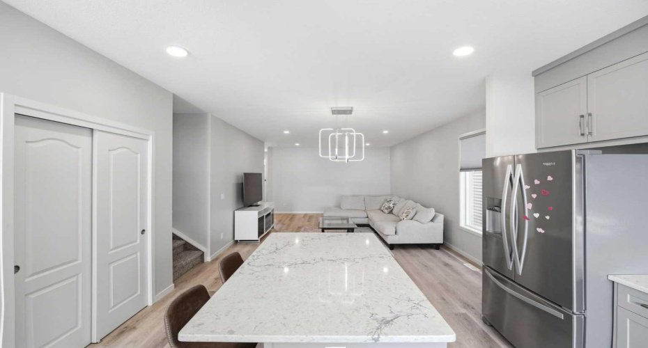 34 Aquila Way, Calgary, Alberta T3R 1Z6, 6 Bedroom Bedrooms, 0 ,4 BathroomBathrooms,Residential,For Sale,Aquila,0,A2325921