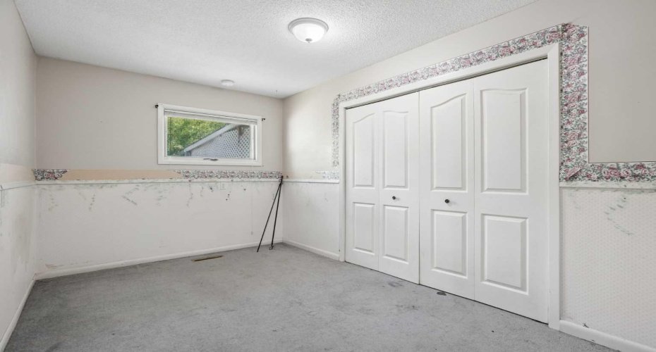 736 2 Street, Cardston, Alberta T0K 0K0, 5 Bedroom Bedrooms, 0 ,2 BathroomBathrooms,Residential,For Sale,2,0,A2326035