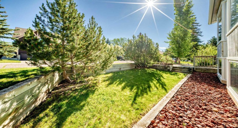 31 Ranchridge Way, Calgary, Alberta T3G 1Z8, 3 Bedroom Bedrooms, 0 ,3 BathroomBathrooms,Residential,For Sale,Ranchridge,0,A2326050
