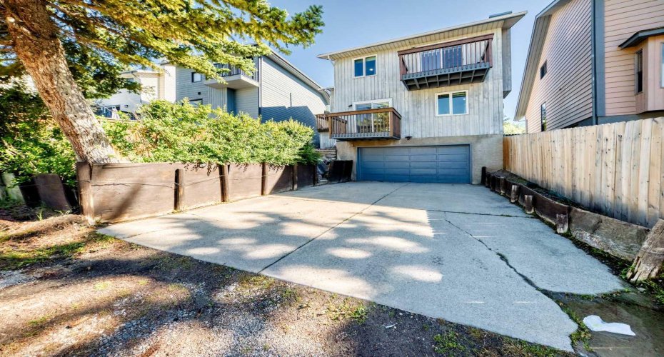 31 Ranchridge Way, Calgary, Alberta T3G 1Z8, 3 Bedroom Bedrooms, 0 ,3 BathroomBathrooms,Residential,For Sale,Ranchridge,0,A2326050