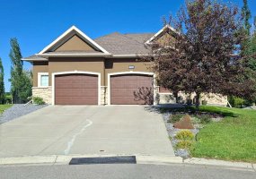 20 Ranchers Green, Okotoks, Alberta T1S 0G6, 3 Bedrooms Bedrooms, ,3 BathroomsBathrooms,Residential,For Sale,Ranchers,A2326054 20 Ranchers Green, Okotoks, Alberta T1S 0G6, 3 Bedrooms Bedrooms, ,3 BathroomsBathrooms,Residential,For Sale,Ranchers,A2326054