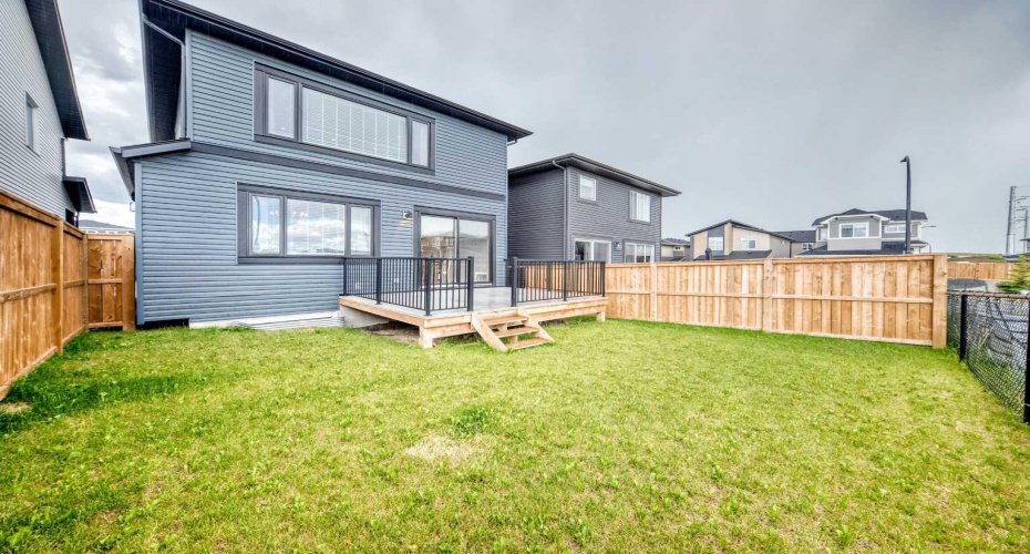 12 Willow Street, Cochrane, Alberta T4C 2V3, 5 Bedrooms Bedrooms, ,4 BathroomsBathrooms,Residential,For Sale,Willow,A2326229