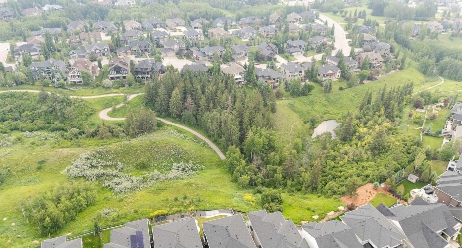44 Timberline Way, Calgary, Alberta T3H0W3, 4 Bedroom Bedrooms, 0 ,3 BathroomBathrooms,Residential,For Sale,Timberline,0,A2326265