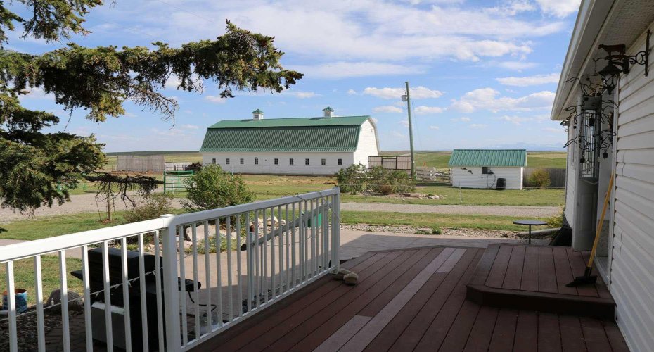 6032 Range Road 28-0 Range, Rural Pincher Creek No. 9, M.D. of, Alberta T0K 1W0, 5 Bedroom Bedrooms, 0 ,3 BathroomBathrooms,Residential,For Sale,Range Road 28-0,0,A2326406