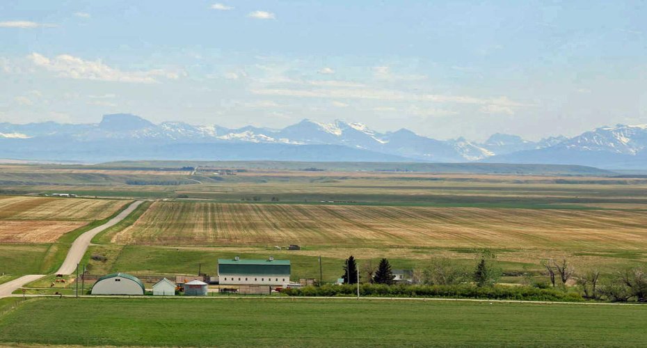 6032 Range Road 28-0 Range, Rural Pincher Creek No. 9, M.D. of, Alberta T0K 1W0, 5 Bedroom Bedrooms, 0 ,3 BathroomBathrooms,Residential,For Sale,Range Road 28-0,0,A2326406