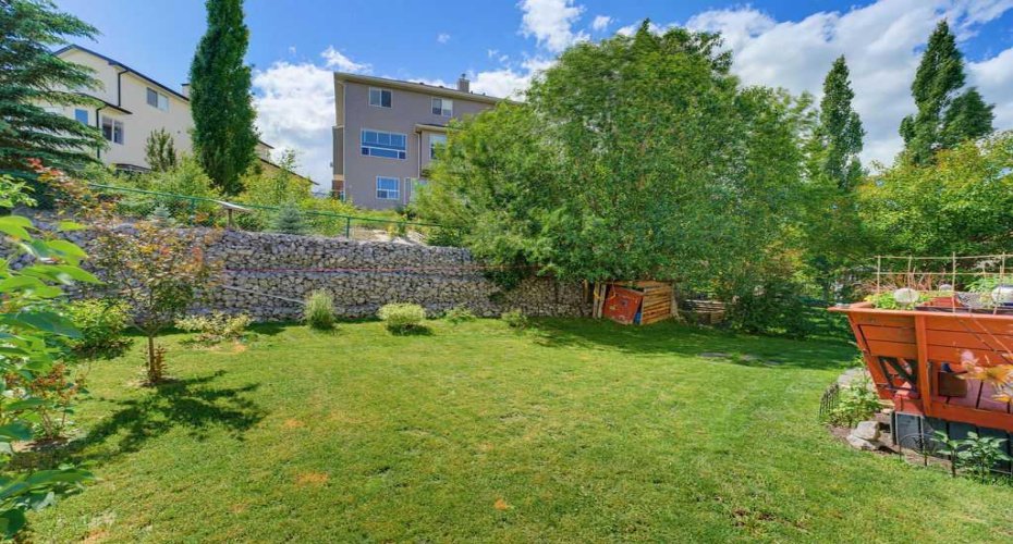 11 Bow Ridge Link, Cochrane, Alberta T4C 1V7, 4 Bedrooms Bedrooms, ,4 BathroomsBathrooms,Residential,For Sale,Bow Ridge,A2326408
