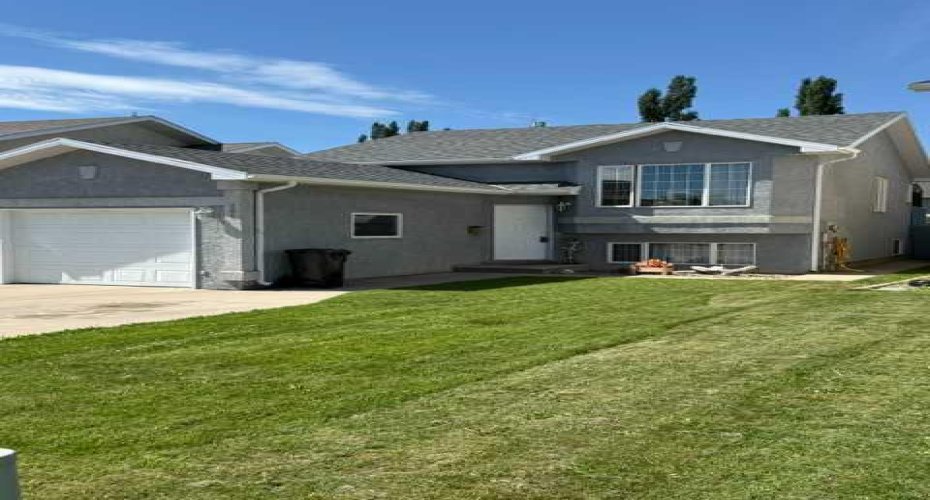 781 Red Crow Boulevard, Lethbridge, Alberta T1K 7M4, 3 Bedroom Bedrooms, 0 ,2 BathroomBathrooms,Residential,For Sale,Red Crow,0,A2326430