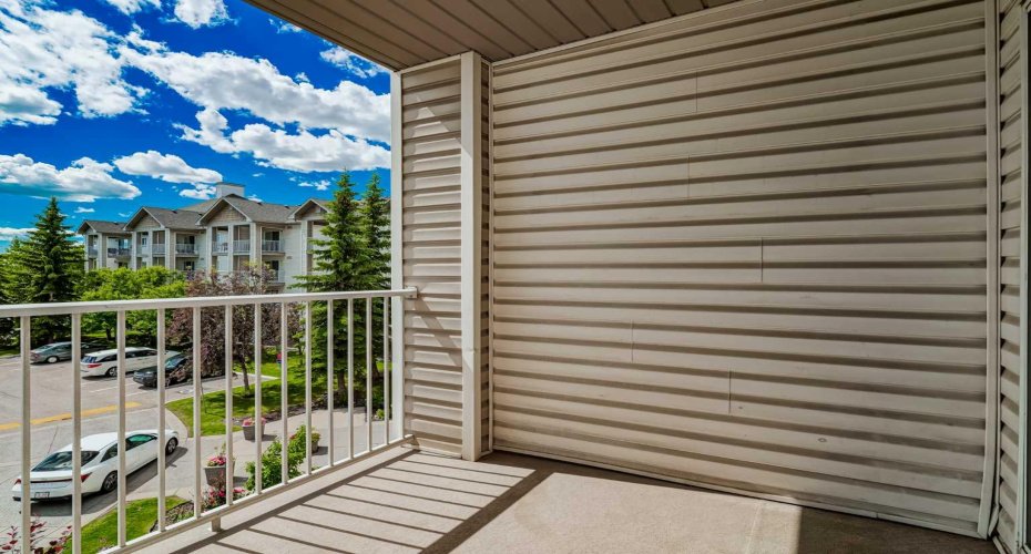 1717 60 Street, Calgary, Alberta T2A 7Y7, 1 Bedroom Bedrooms, 0 ,1 BathroomBathrooms,Residential,For Sale,60,0,A2326434