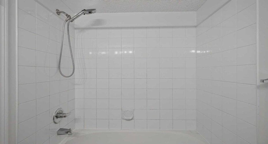 1717 60 Street, Calgary, Alberta T2A 7Y7, 1 Bedroom Bedrooms, 0 ,1 BathroomBathrooms,Residential,For Sale,60,0,A2326434