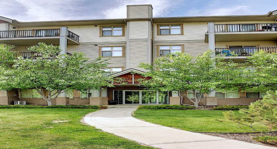 100 Lakeway Boulevard, Sylvan Lake, Alberta T4S0A4, 2 Bedroom Bedrooms, 0 ,2 BathroomBathrooms,Residential,For Sale,Lakeway,0,A2326483