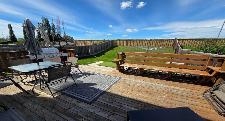 6922 90 Street, Grande Prairie, Alberta T8X 0C1, 3 Bedroom Bedrooms, 0 ,2 BathroomBathrooms,Residential,For Sale,90,0,A2326516
