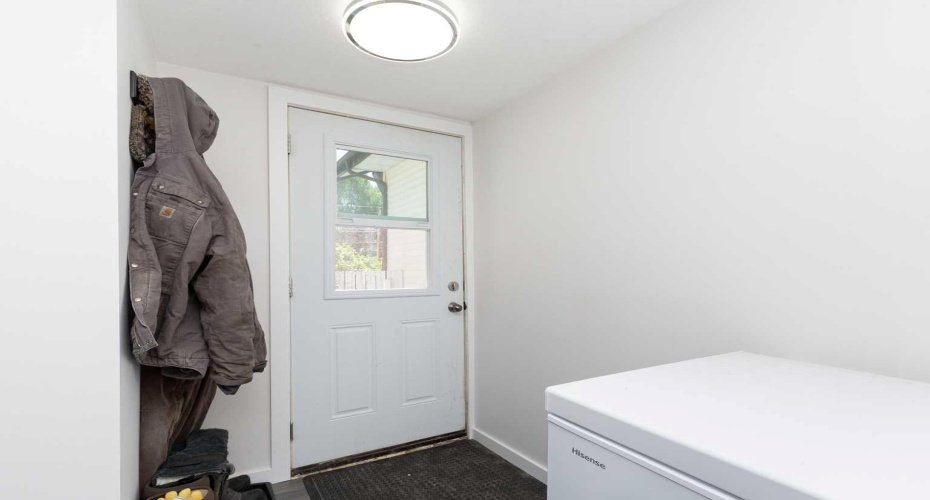 116 1 Street, Magrath, Alberta T0K 1J0, 3 Bedroom Bedrooms, 0 ,2 BathroomBathrooms,Residential,For Sale,1,0,A2326521