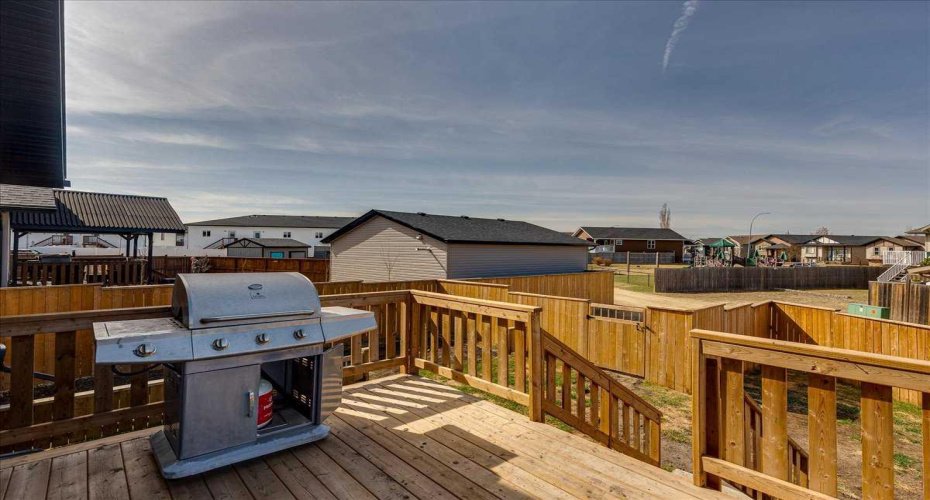 58 Ranchers Close, Lacombe, Alberta T4L 0B2, 2 Bedroom Bedrooms, 0 ,2 BathroomBathrooms,Residential,For Sale,Ranchers,0,A2307733