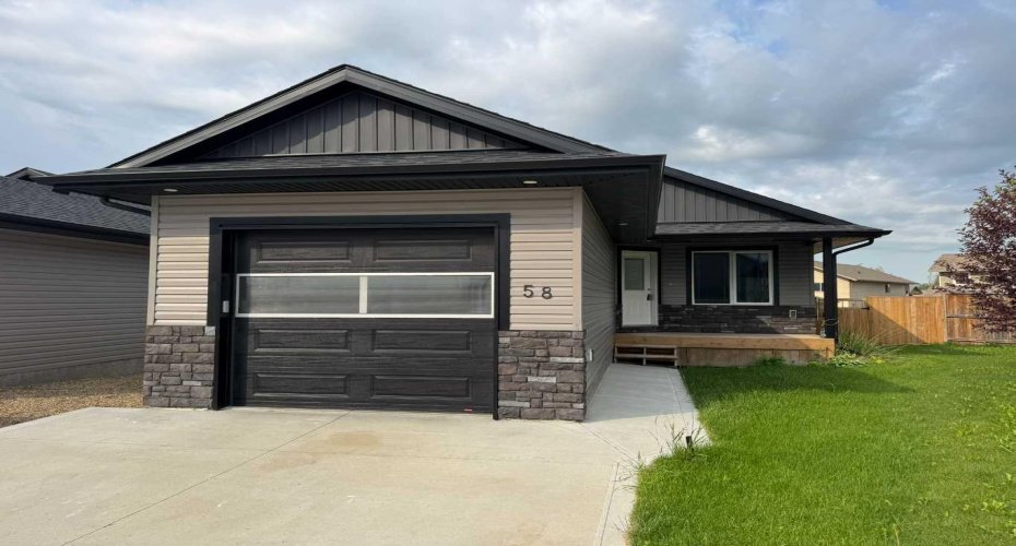 58 Ranchers Close, Lacombe, Alberta T4L 0B2, 2 Bedroom Bedrooms, 0 ,2 BathroomBathrooms,Residential,For Sale,Ranchers,0,A2307733