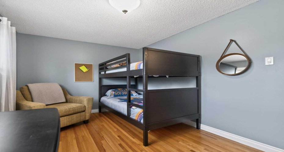 10723 Maplebend Drive, Calgary, Alberta T2J 1X3, 3 Bedroom Bedrooms, 0 ,3 BathroomBathrooms,Residential,For Sale,Maplebend,0,A2325046