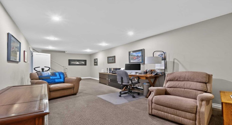10723 Maplebend Drive, Calgary, Alberta T2J 1X3, 3 Bedroom Bedrooms, 0 ,3 BathroomBathrooms,Residential,For Sale,Maplebend,0,A2325046