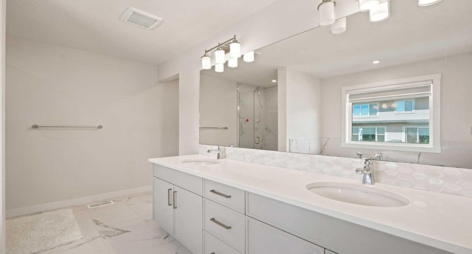 7164 11 Avenue, Calgary, Alberta T3H 3V5, 4 Bedroom Bedrooms, 0 ,4 BathroomBathrooms,Residential,For Sale,11,0,A2326324