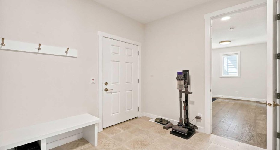 7164 11 Avenue, Calgary, Alberta T3H 3V5, 4 Bedroom Bedrooms, 0 ,4 BathroomBathrooms,Residential,For Sale,11,0,A2326324