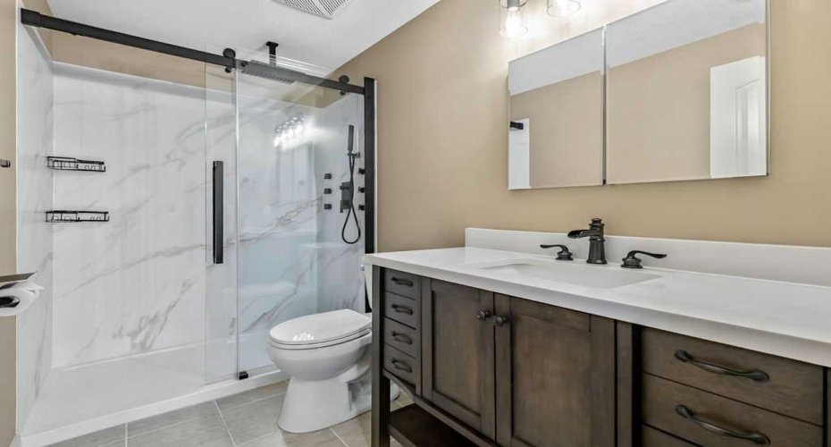 100 Hawkmere Way, Chestermere, Alberta T1X0C7, 3 Bedrooms Bedrooms, ,3 BathroomsBathrooms,Residential,For Sale,Hawkmere,A2326832