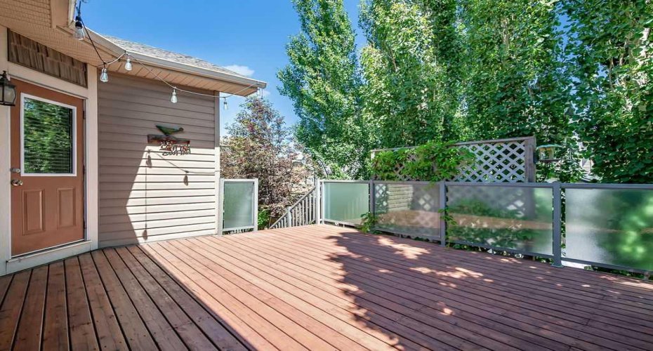 100 Hawkmere Way, Chestermere, Alberta T1X0C7, 3 Bedrooms Bedrooms, ,3 BathroomsBathrooms,Residential,For Sale,Hawkmere,A2326832