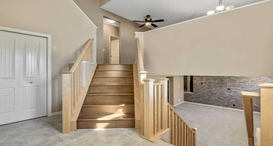 100 Hawkmere Way, Chestermere, Alberta T1X0C7, 3 Bedrooms Bedrooms, ,3 BathroomsBathrooms,Residential,For Sale,Hawkmere,A2326832