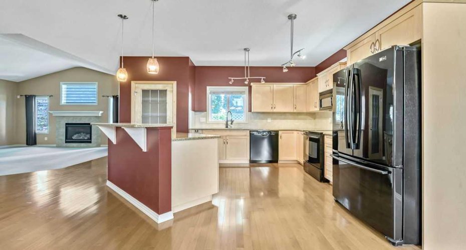 100 Hawkmere Way, Chestermere, Alberta T1X0C7, 3 Bedrooms Bedrooms, ,3 BathroomsBathrooms,Residential,For Sale,Hawkmere,A2326832
