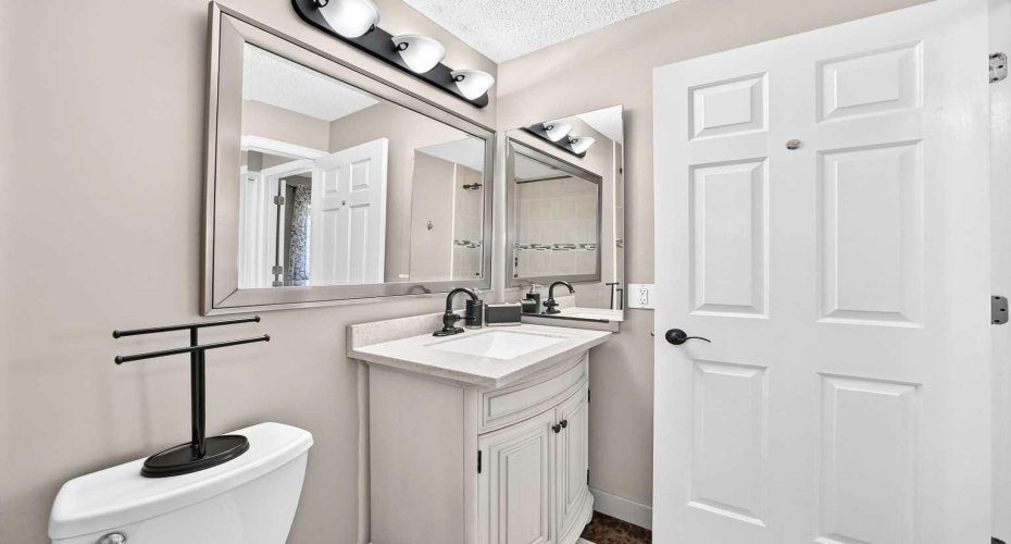 448 Strathcona Drive, Calgary, Alberta T3H 1M3, 3 Bedroom Bedrooms, 0 ,3 BathroomBathrooms,Residential,For Sale,Strathcona,0,A2326849