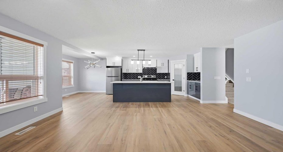 38 Saddleland Crescent, Calgary, Alberta T3J 5K5, 6 Bedroom Bedrooms, 0 ,4 BathroomBathrooms,Residential,For Sale,Saddleland,0,A2327157