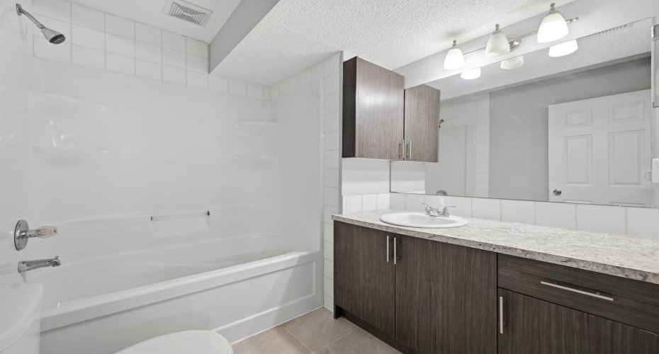 38 Saddleland Crescent, Calgary, Alberta T3J 5K5, 6 Bedroom Bedrooms, 0 ,4 BathroomBathrooms,Residential,For Sale,Saddleland,0,A2327157