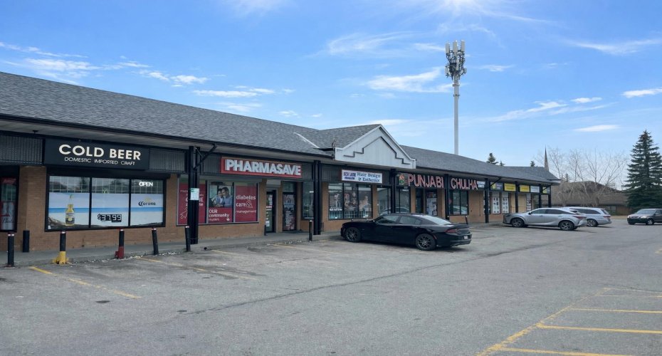 Shopping plaza