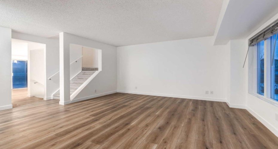 Living room - Upgraded flooring