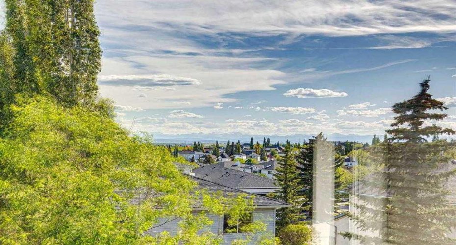 65 Tuscarora Place, Calgary, Alberta T3L2G1, 3 Bedroom Bedrooms, 0 ,4 BathroomBathrooms,Residential,For Sale,Tuscarora,0,A2327196